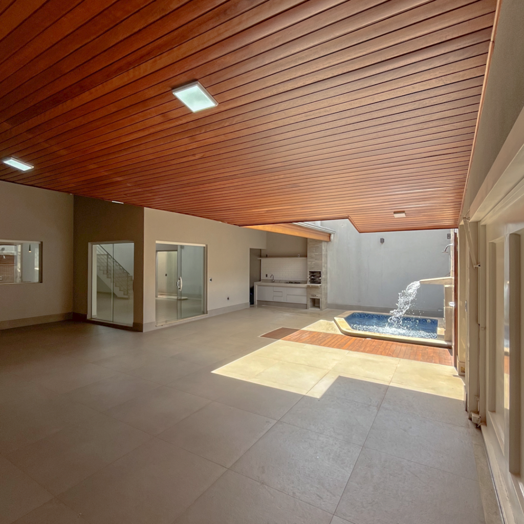 garagem-coberta-e-área-gourmet